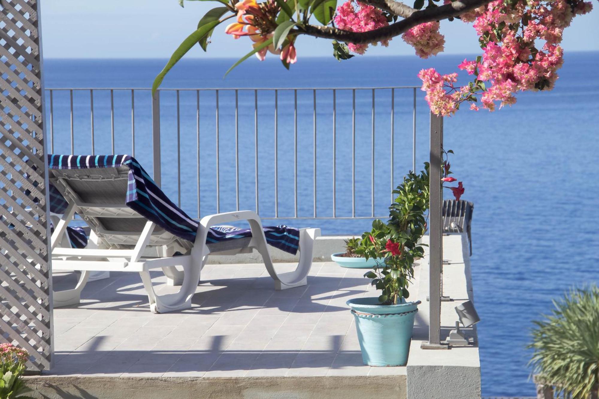 Irlandas Villa Funchal Seaside Villas Room photo